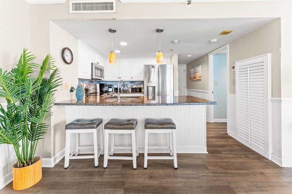 Breakfast bar seating