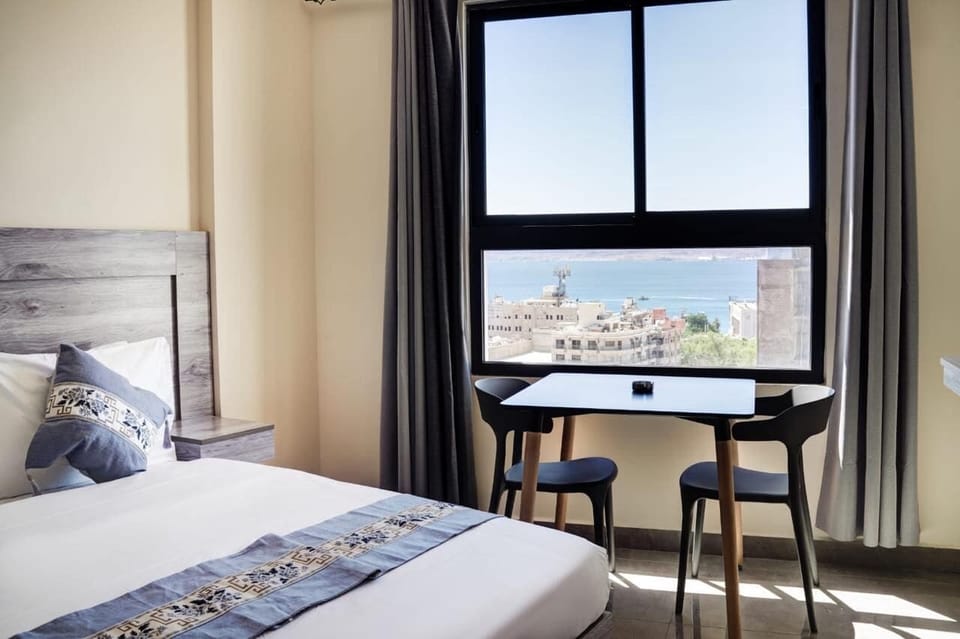 Deluxe Double or Twin Room, Mountain View | Desk, WiFi (free)