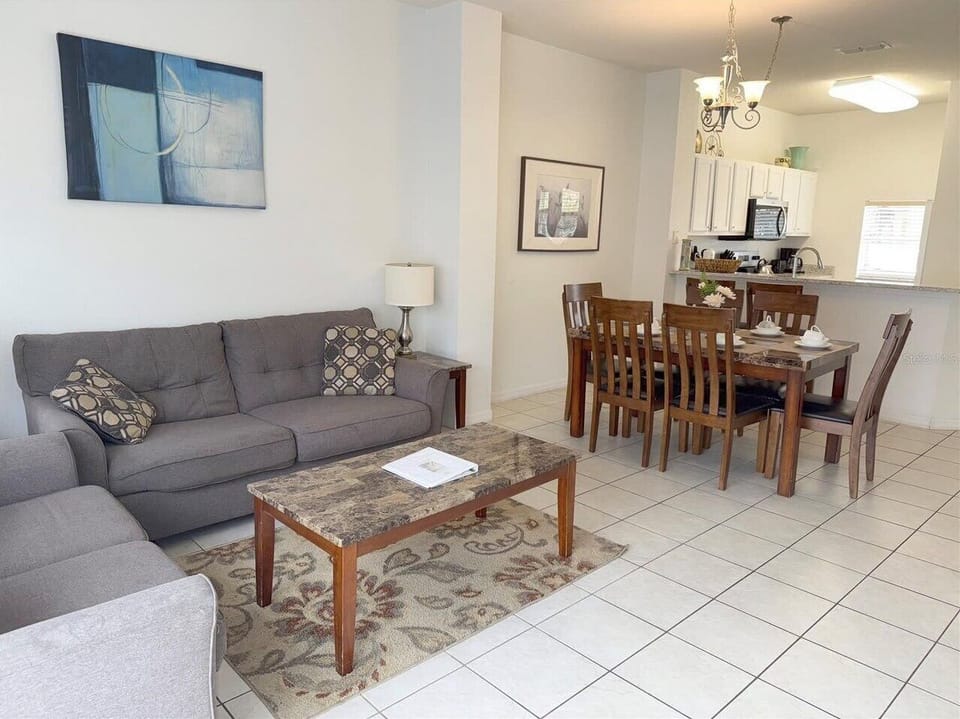 House | 3 bedrooms, high-speed internet