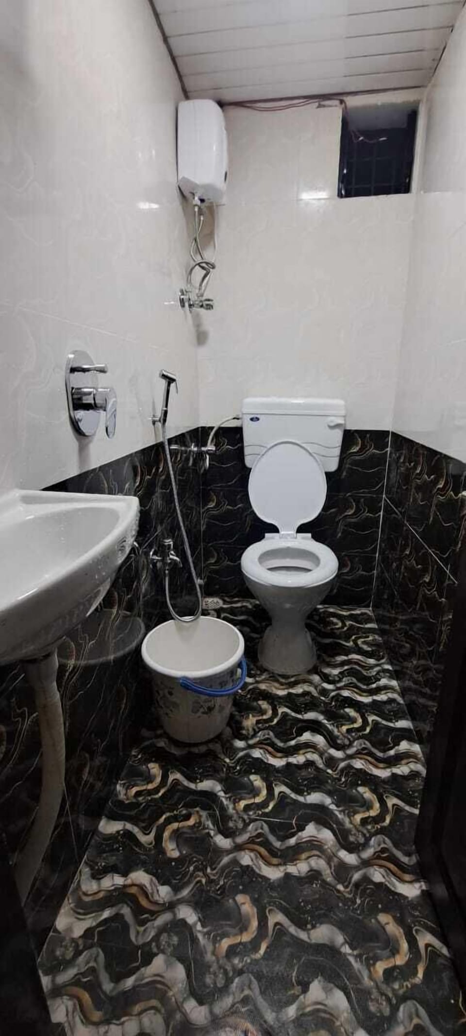 Double Room, City View | Bathroom | Shower
