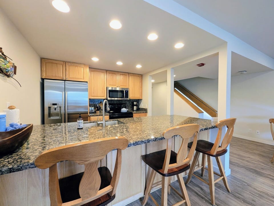 Lots of counter space!