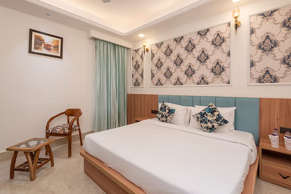Superior Double Room, City View | Soundproofing, free WiFi