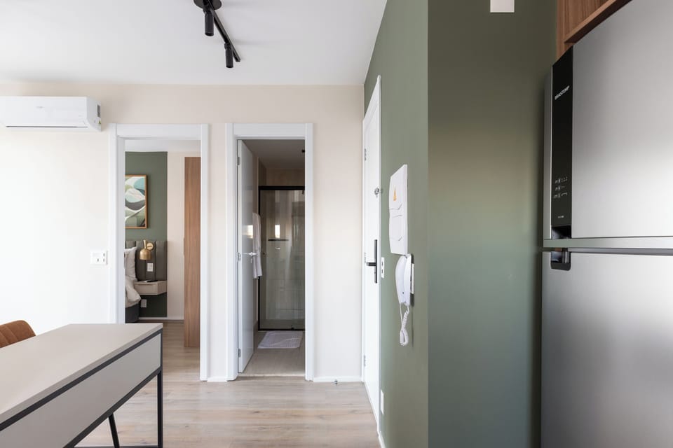 Comfort Apartment, City View | Private kitchen