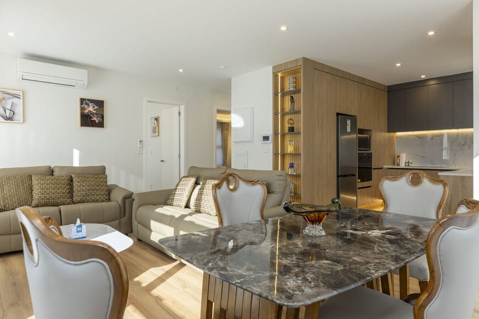 Living and dining area