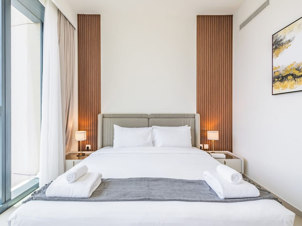 Luxury Apartment, Balcony, City View | Free WiFi
