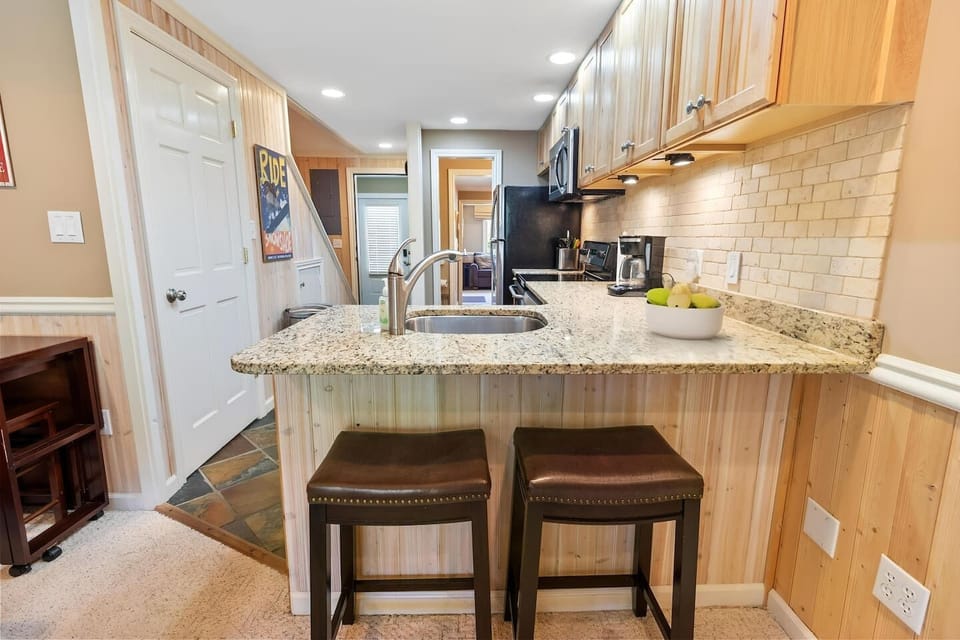 Breakfast Bar