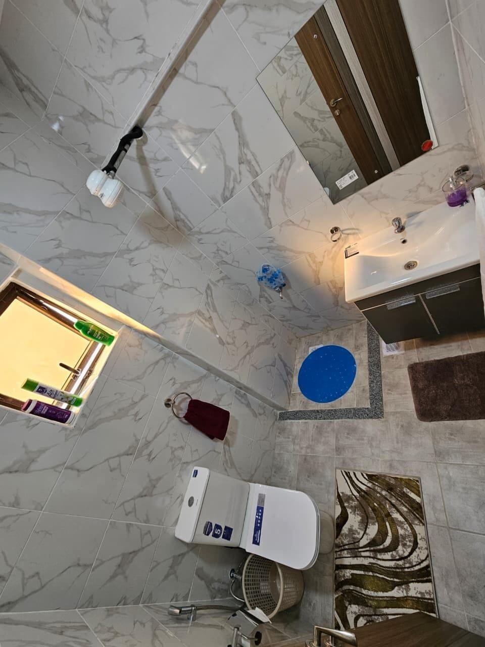 Apartment, Balcony, City View | Bathroom