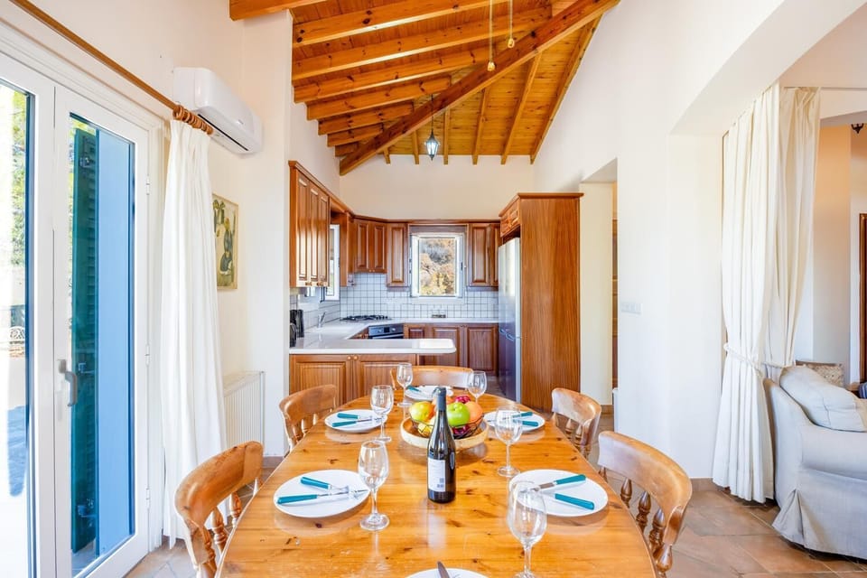 Dining area with A/C