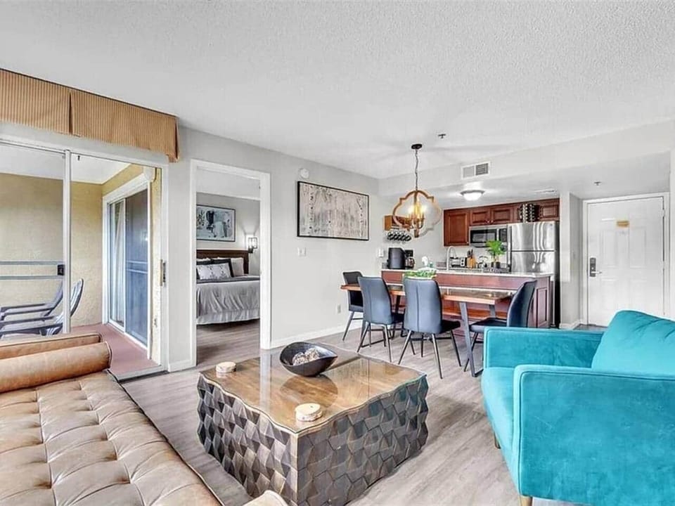Living/dining areas