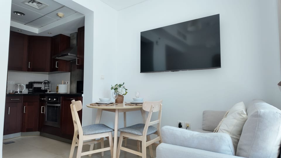 Design Studio, City View | Premium bedding, in-room safe, laptop workspace, blackout drapes