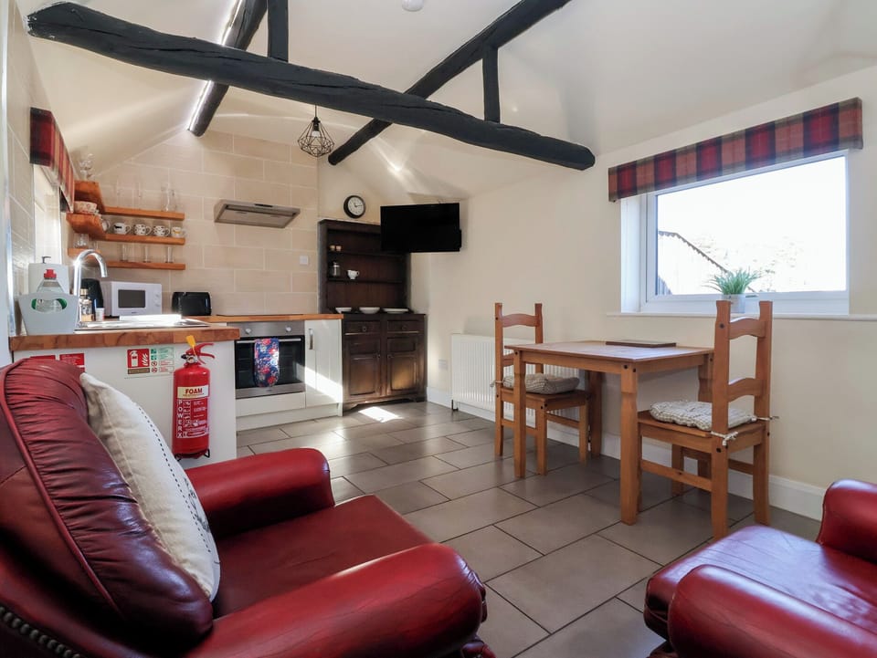 Cottage | Living area