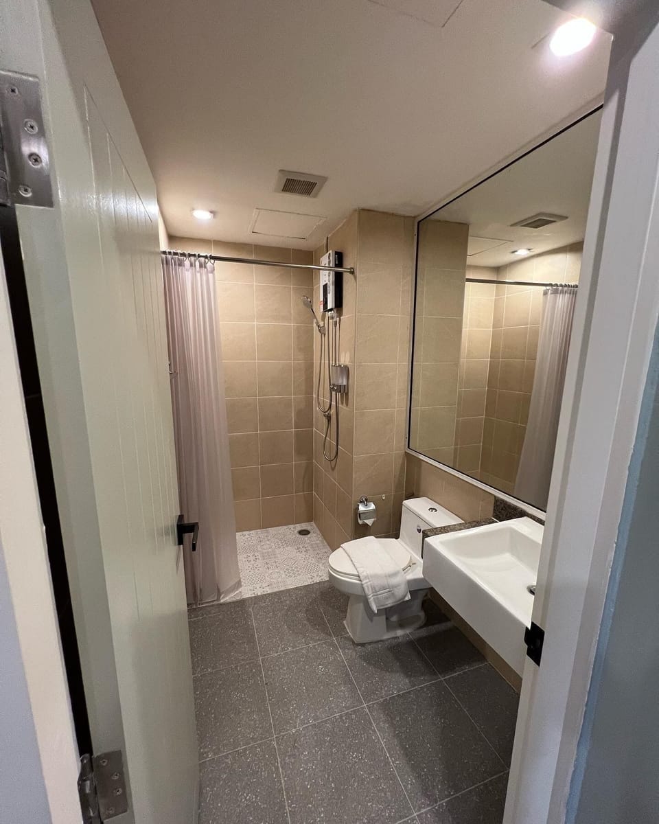 Superior Room, Balcony, Mountain View | Bathroom | Shower, hair dryer, towels, soap