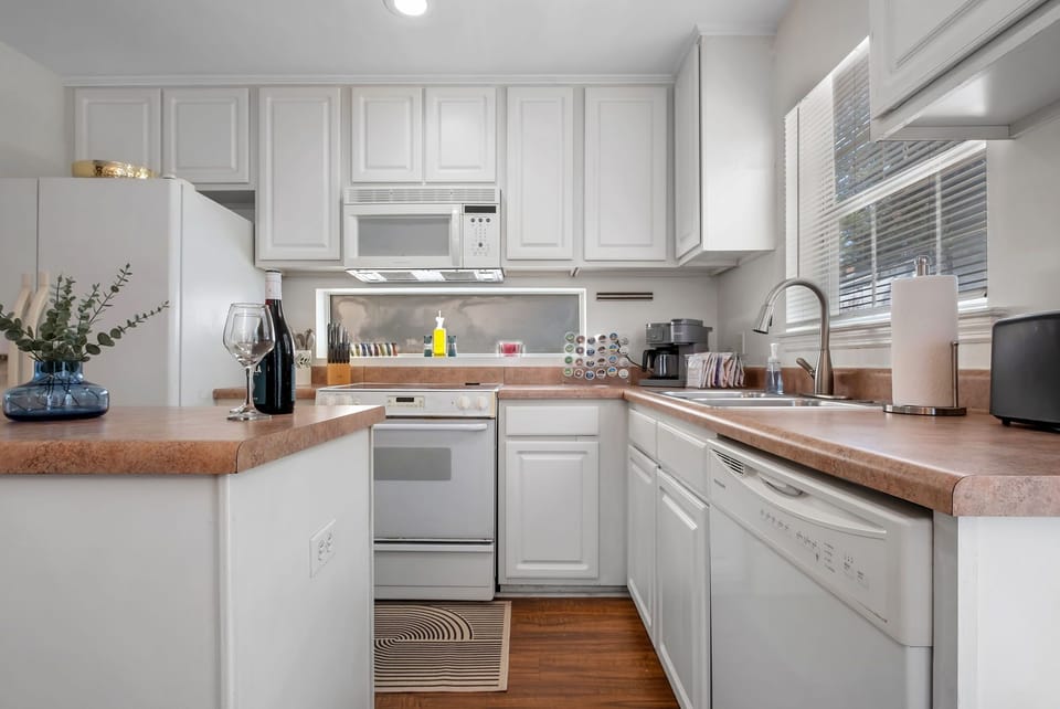 Ample storage in the kitchen