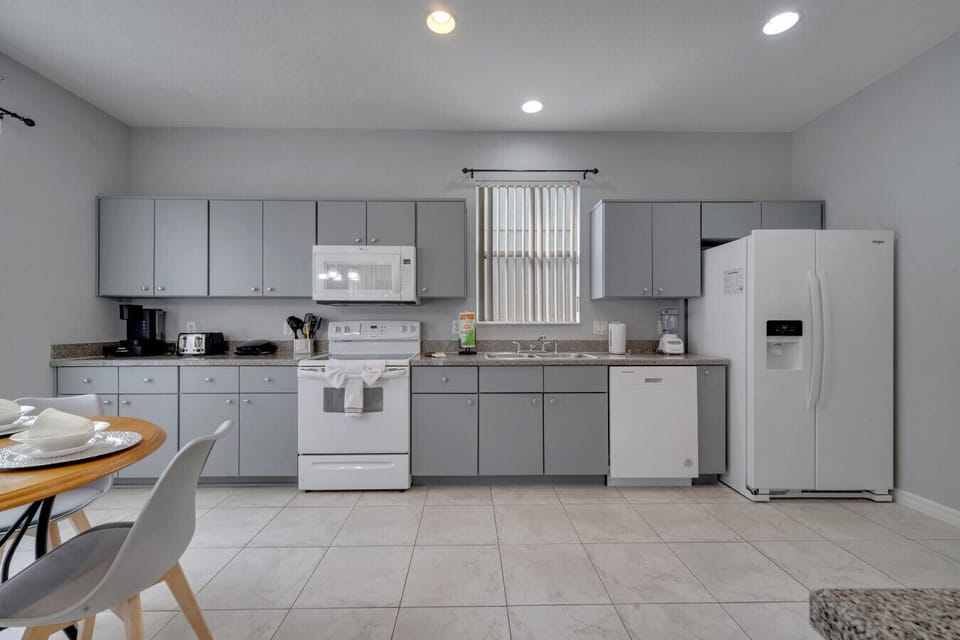 Modern appliances make family meals easy and stress-free