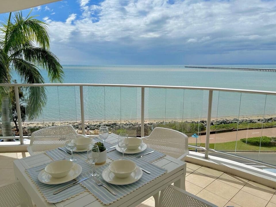 Al Fresco Dining with sea View