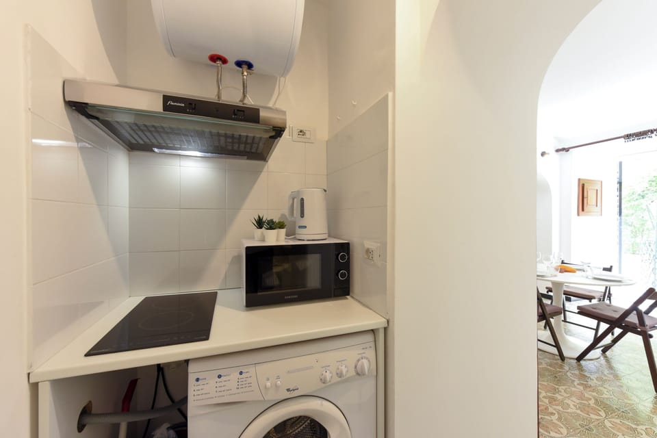 Kitchenette