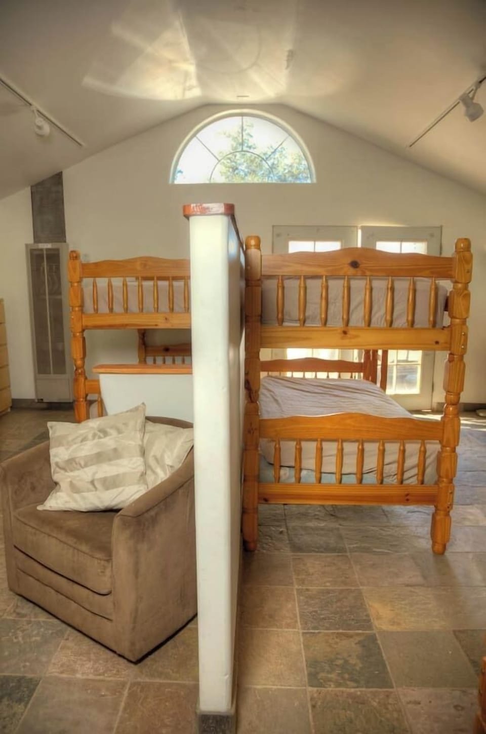 7 bunks = 14 beds with REAL twin mattresses (no foam!)