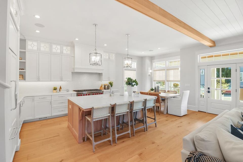 Kitchen island which can seat four
