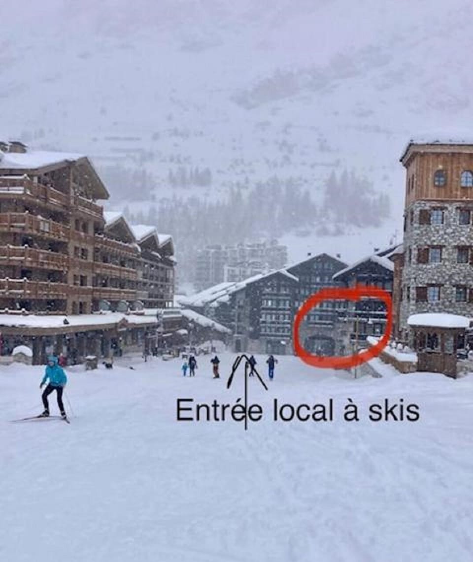 Snow and ski sports