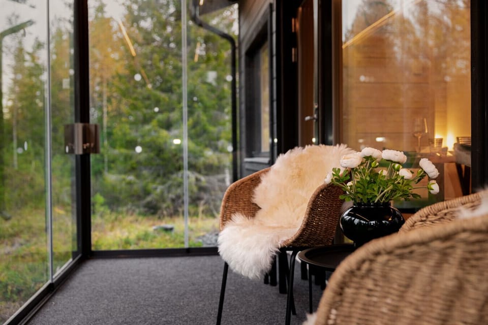 The best of both worlds: feel the fresh air of the Finnish wilderness without leaving the warm comfort of your Scandinavian lounge.