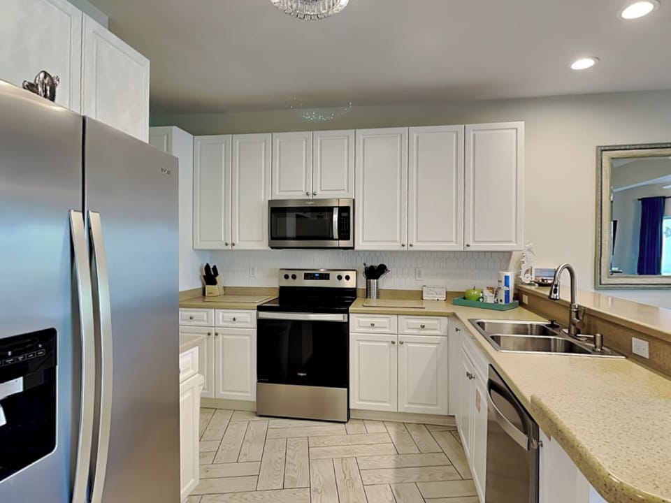 Kitchen, Second Floor