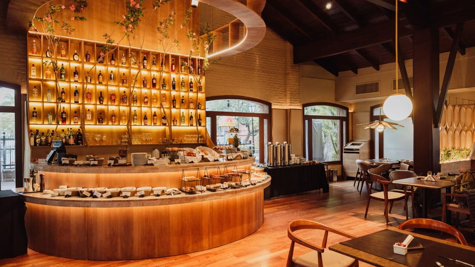 Daily buffet breakfast for a fee