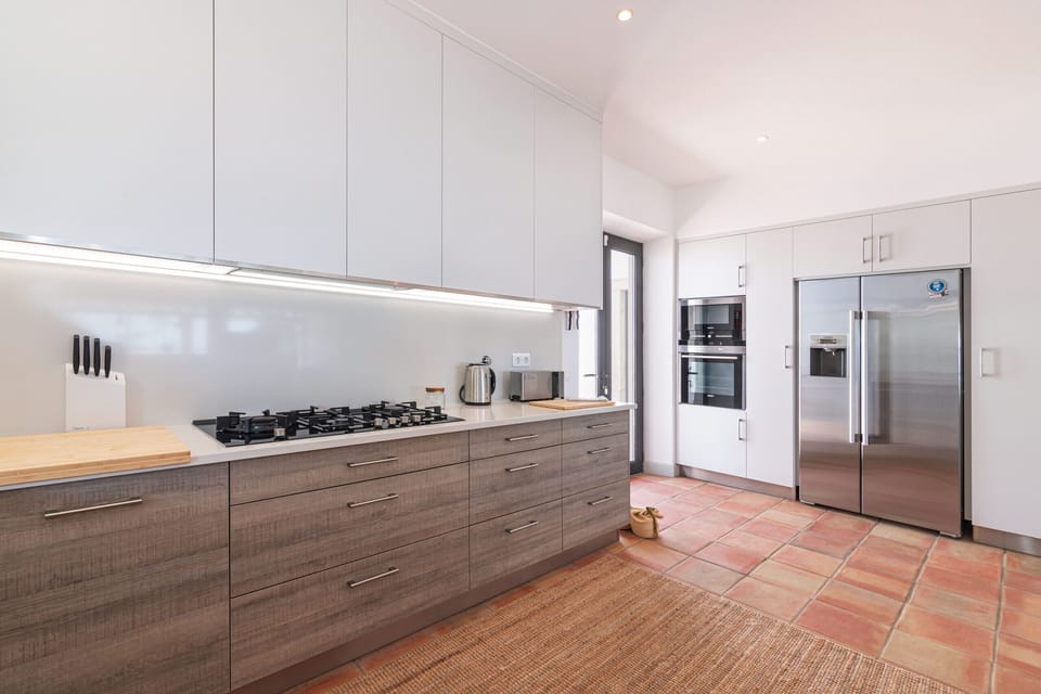 Villa, 5 Bedrooms, Private Pool, Sea View | Private kitchen | Microwave, dishwasher, coffee/tea maker, cookware/dishes/utensils