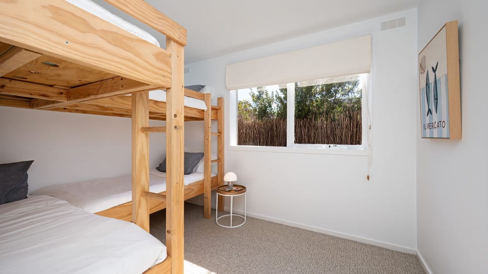 Bunk bed room 