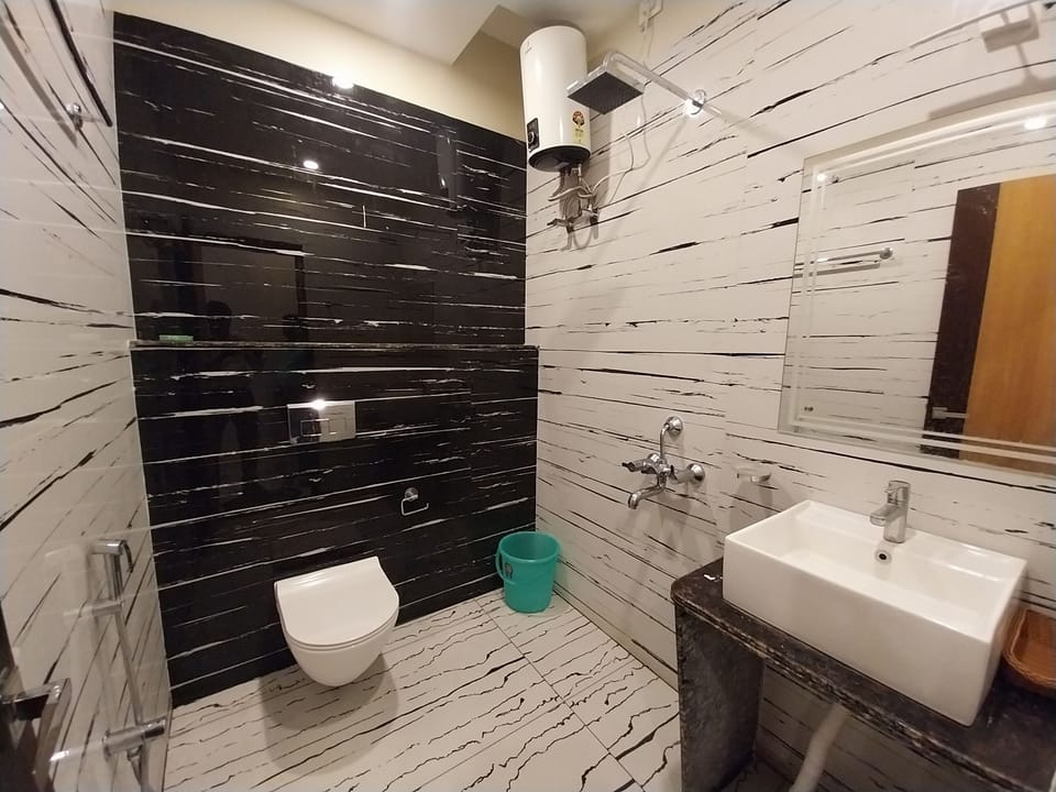 Executive Side Sea View Room | Bathroom