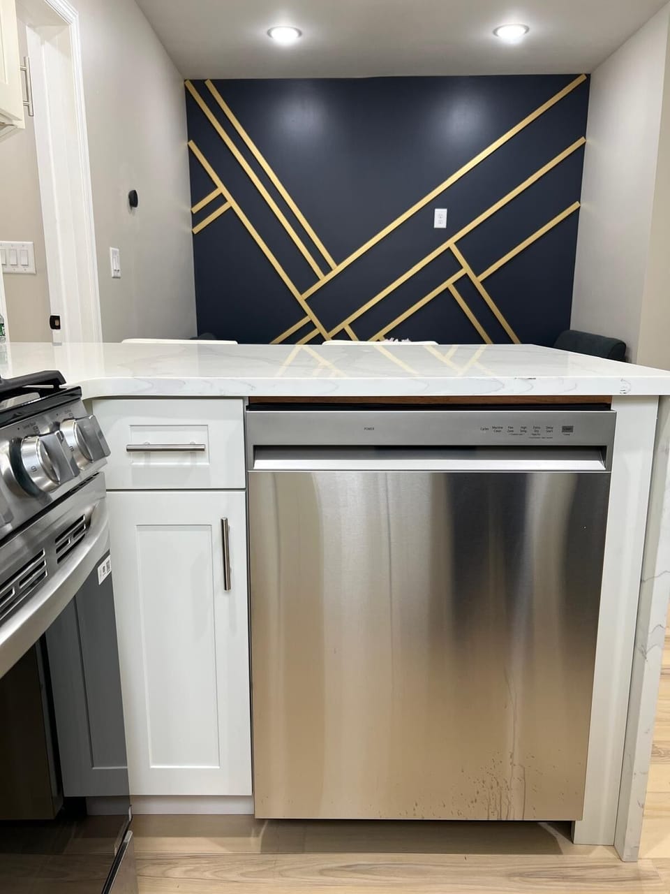 Stainless steel appliances: durable, easy-care, and timeless kitchen style.