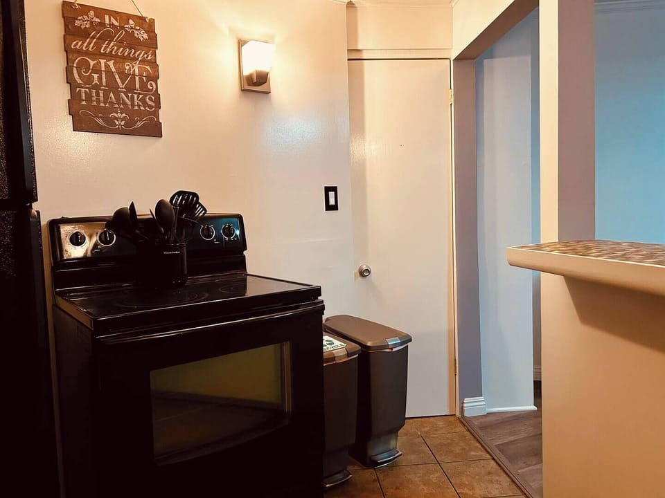 Full kitchen with fully stocked pantry