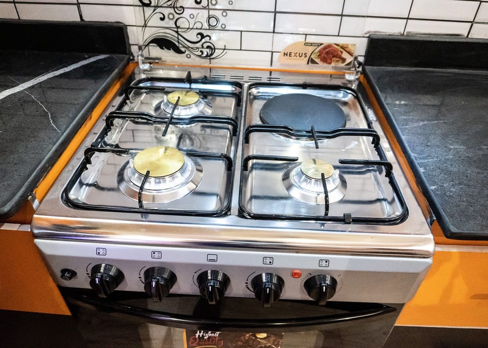 Fully equipped kitchen 