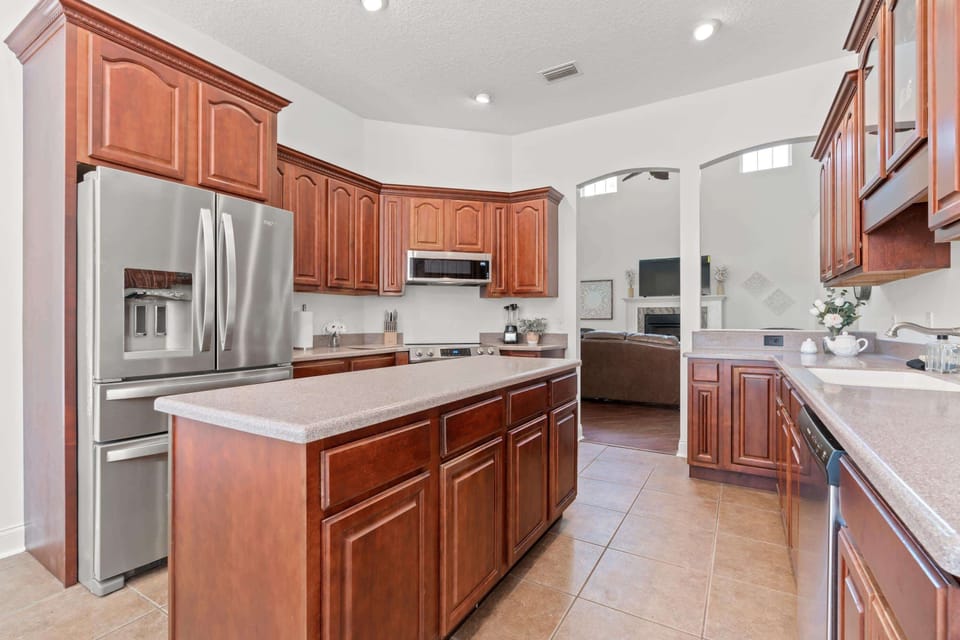 House, Multiple Beds, Pool Access, Pool View (Aqua Dream) | Private kitchen | Coffee/tea maker, fridge, microwave, oven