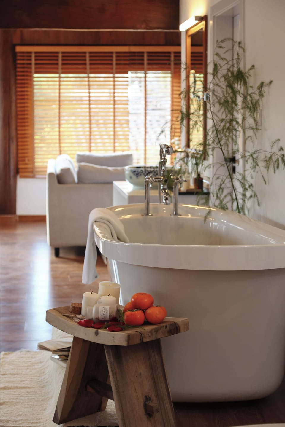 Luxury Suite, Mountain View | Bathroom | Free toiletries, hair dryer, towels, soap