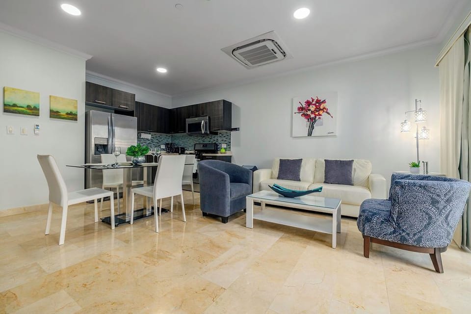 Step into a space where modern design meets total comfort. Whether you’re whipping up a gourmet meal in our sleek kitchen or unwinding in the light-flooded living area, this home is designed for the discerning traveler.