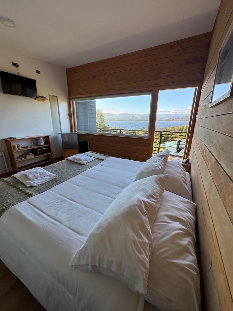 Suite, Balcony, Lake View | Free WiFi, wheelchair access