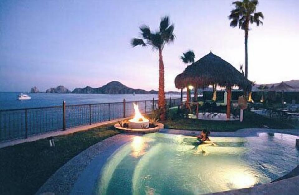 One of 5 hot tubs on the property