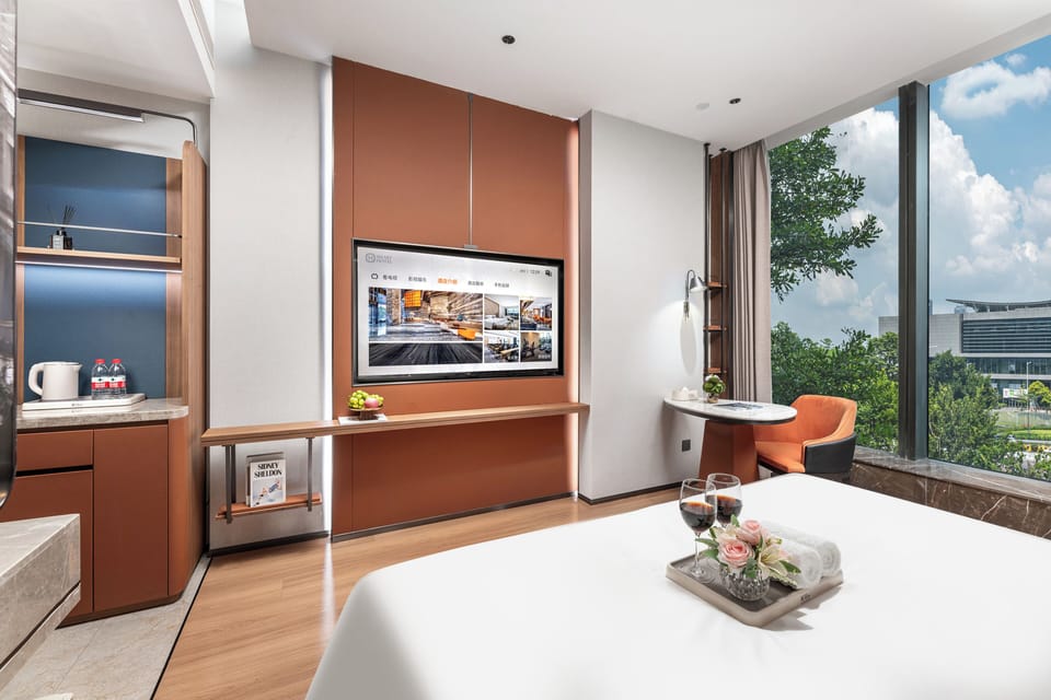 Classic Single Room | In-room safe, laptop workspace, blackout drapes, soundproofing