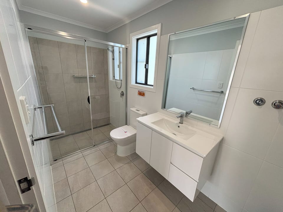 Heatherbrae Holiday Village Campground/ 
RV Resort in New South Wales