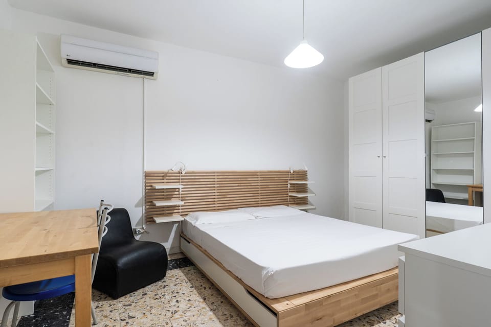 Apartment, 1 Bedroom | Desk, free WiFi