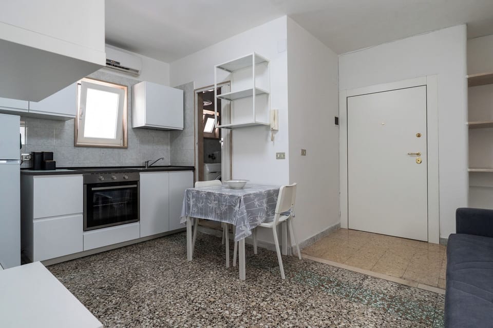 Apartment, 1 Bedroom | Living area | 30-inch Smart TV with satellite channels
