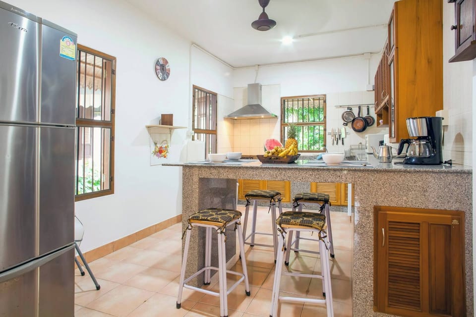 Villa, 4 Bedrooms, Smoking, Private Pool | Interior