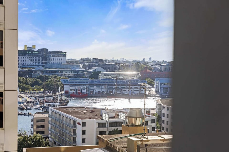 A view of Darling Harbour from the Apartment unit and balcony.