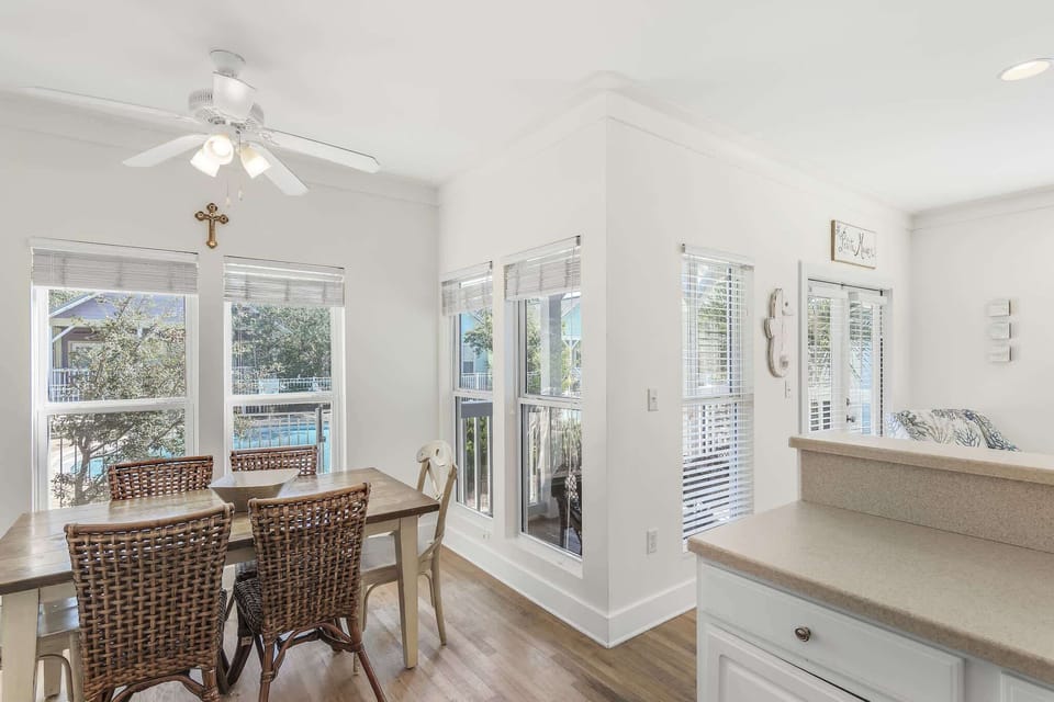 Pool Views From the Dining Room ! 