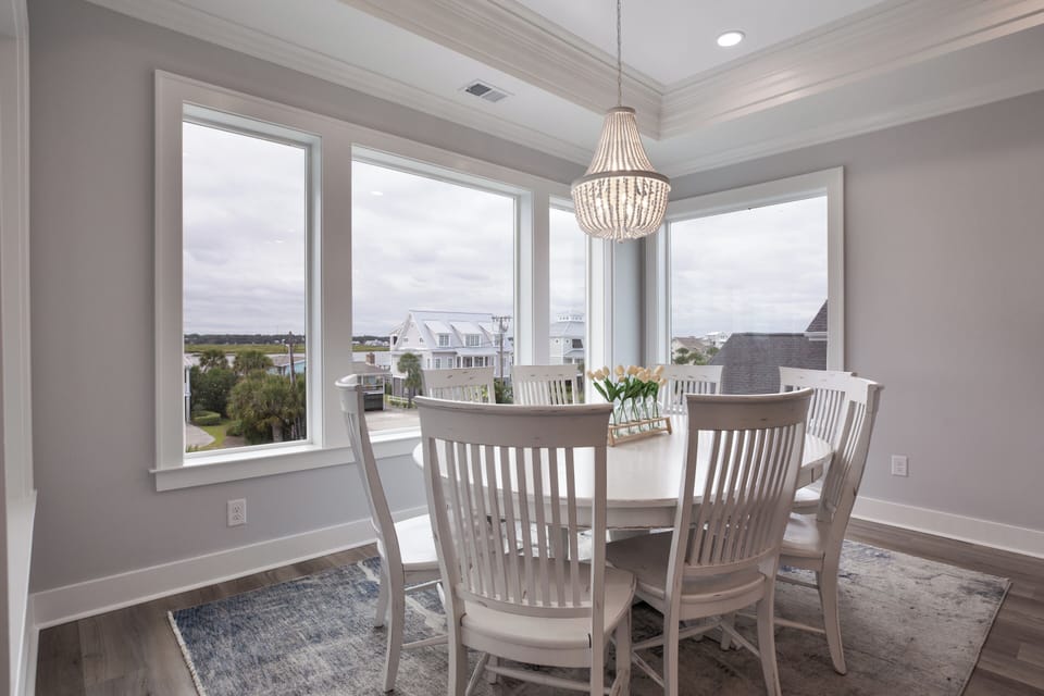 Dining Table w/ View