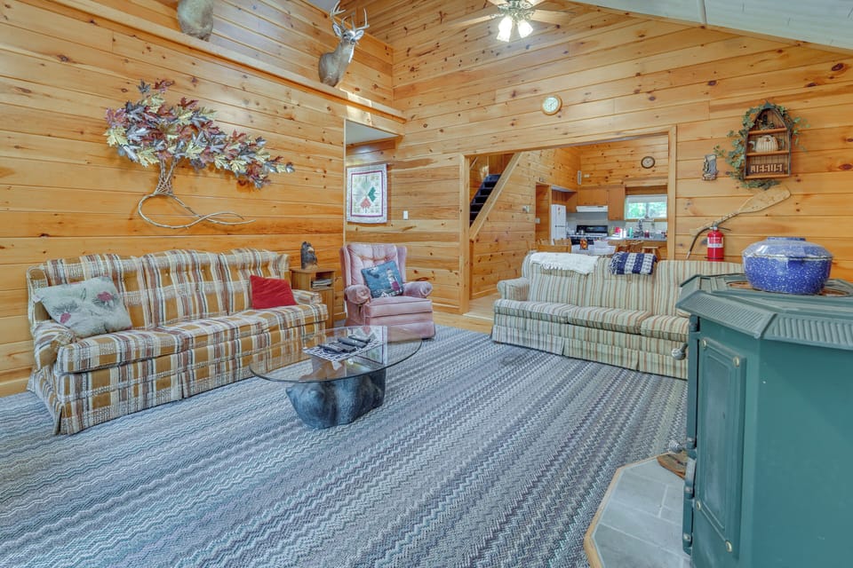 House (3 Bedrooms) | Interior