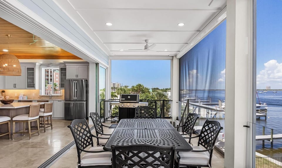 House, 4 Bedrooms | Dining