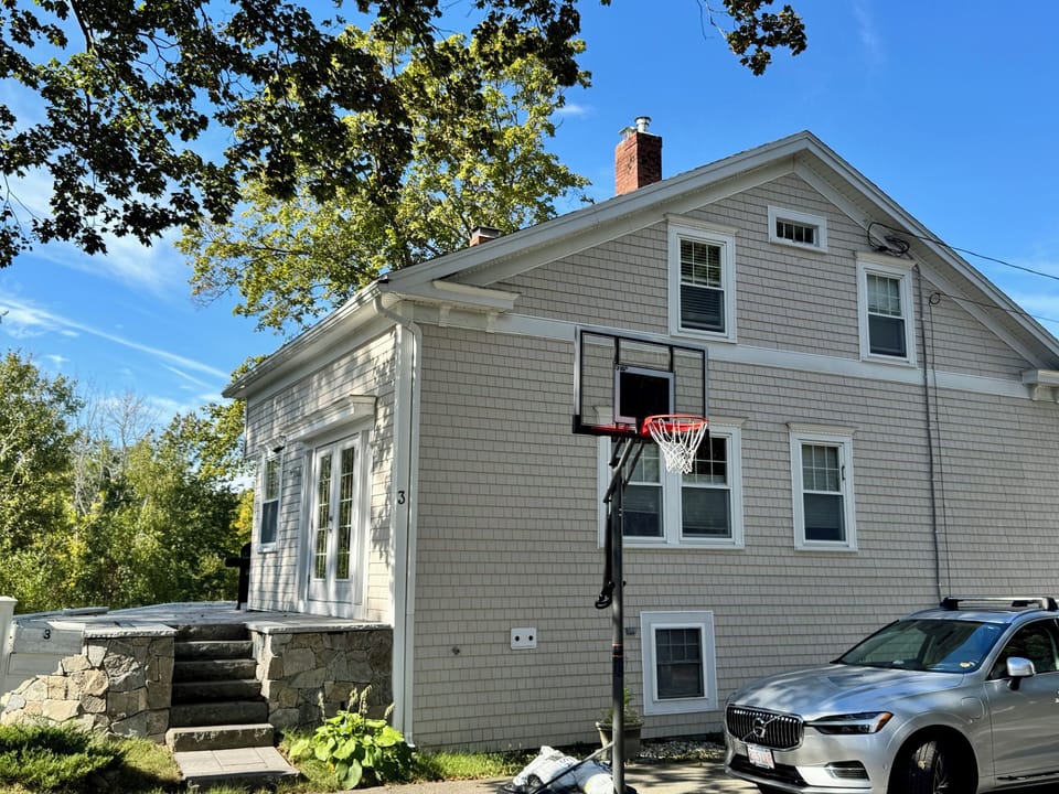 front steps, entrance, basketball hoop