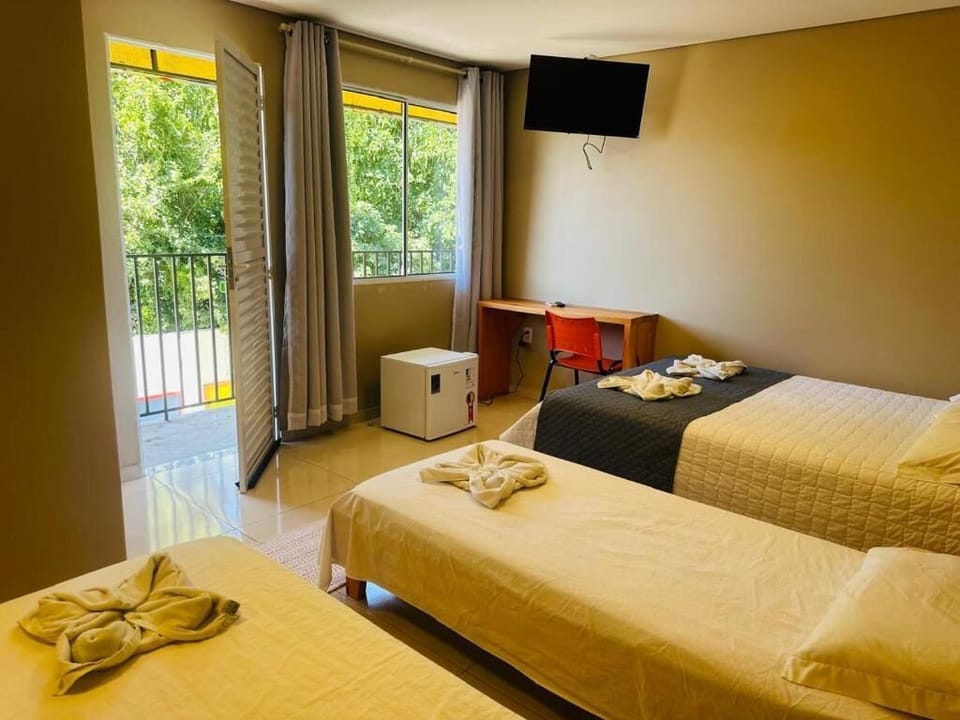 Standard Quadruple Room | Desk, laptop workspace, free WiFi