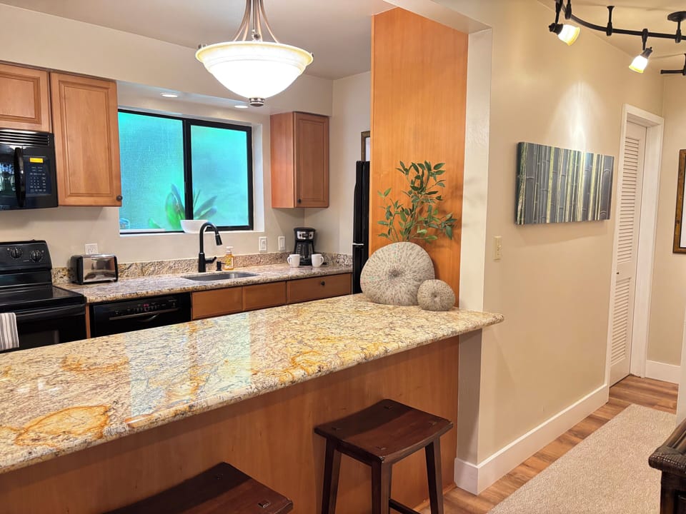 Hono-Kai-A15 Kitchen